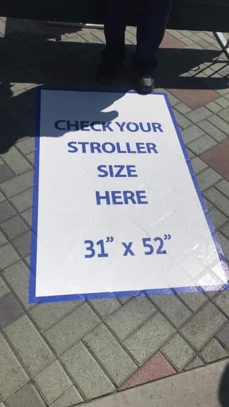 stroller size allowed at disney