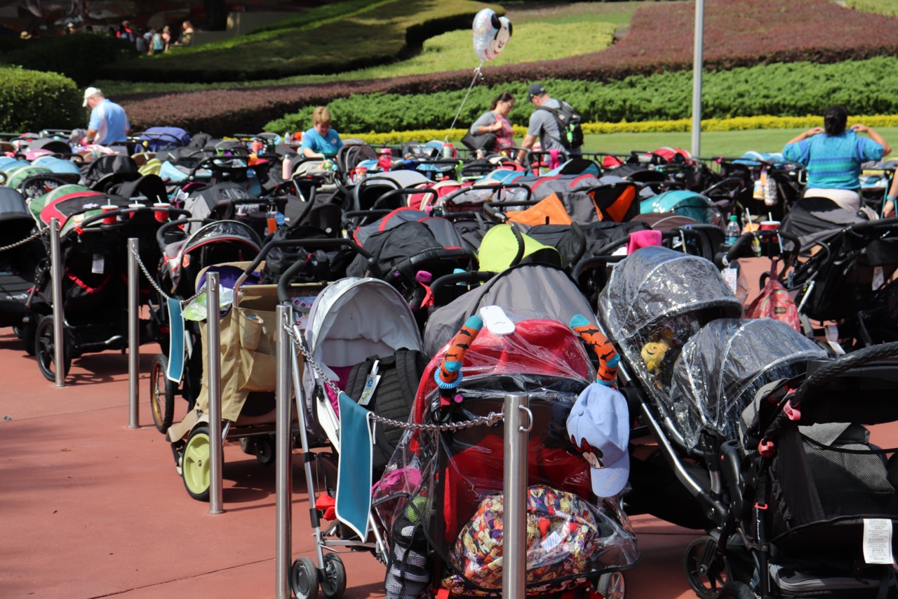 stroller size allowed at Disney