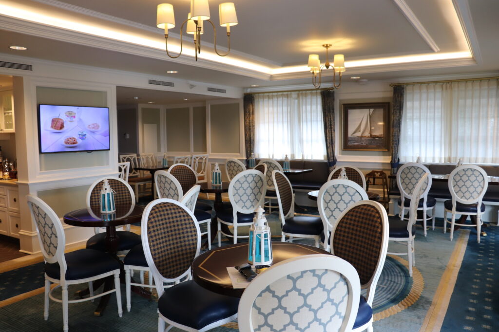 Club Level Lounge at Disney's Yacht Club Resort