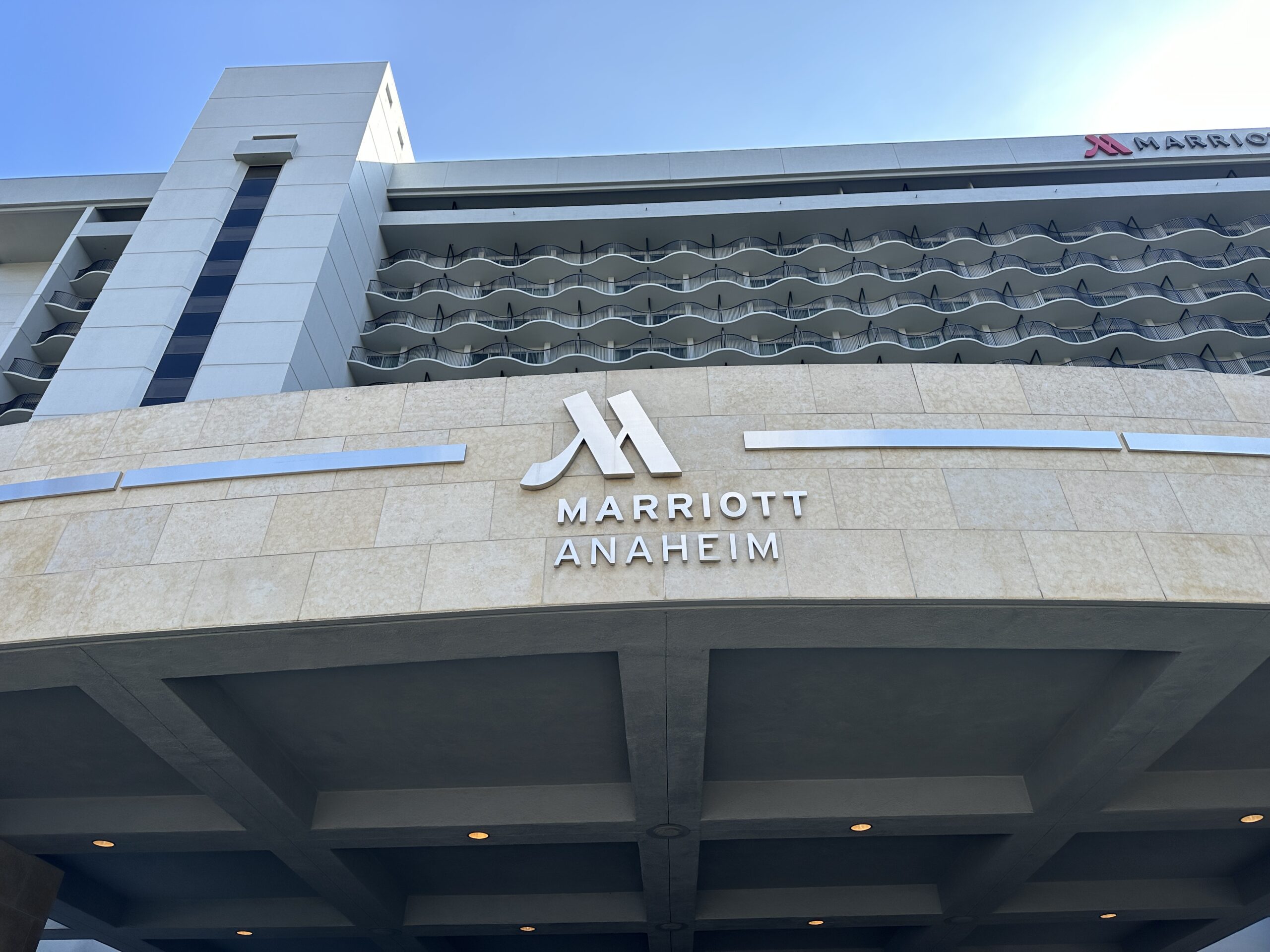 Marriott Aneheim entrance